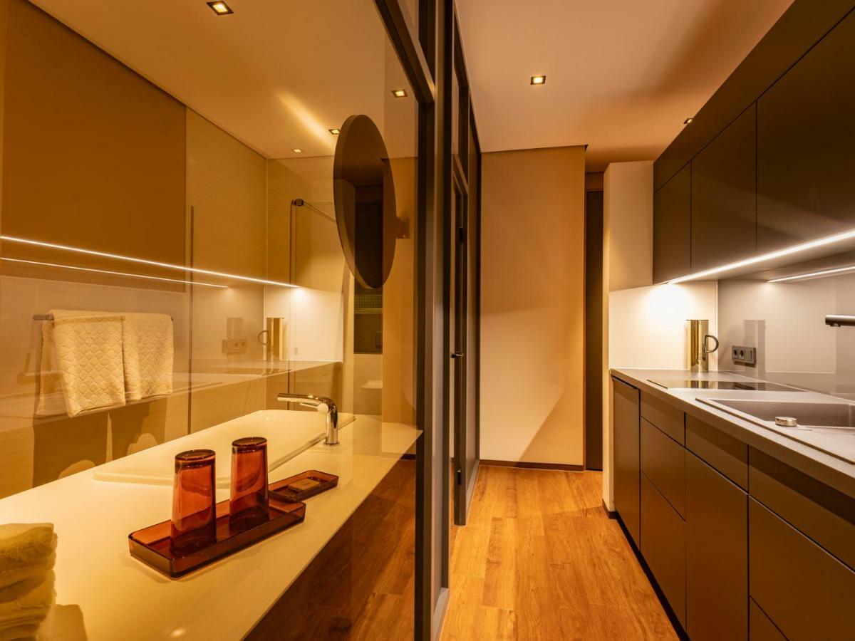 Ohana Suite By Zzn Im Zahnzentrum Nord Emden Bagian luar foto