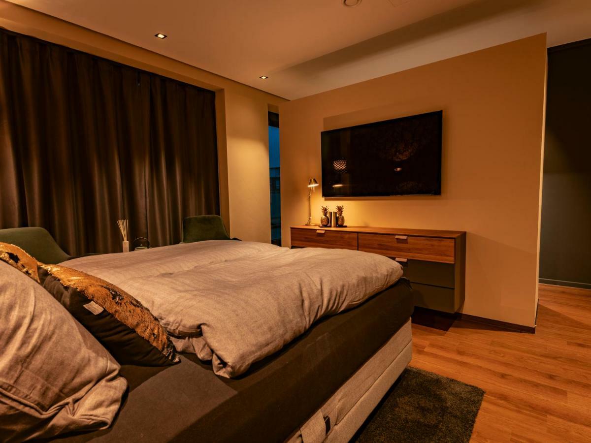 Ohana Suite By Zzn Im Zahnzentrum Nord Emden Bagian luar foto